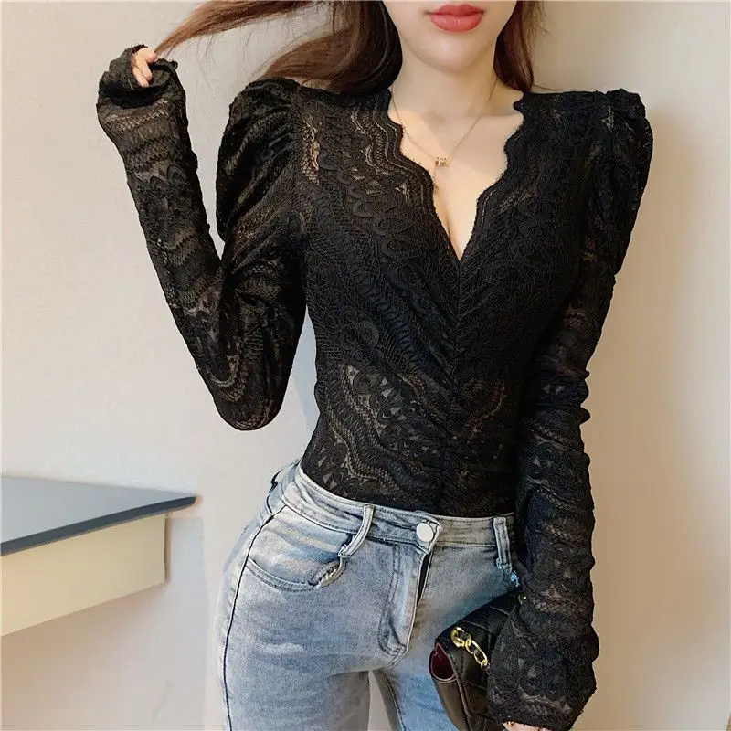 Spring Autumn New Fashion V-neck Long Sleeve T-Shirts Women\'s Clothing Lace Hollow Out Bottoming Shirt Slim All-match Young Tops