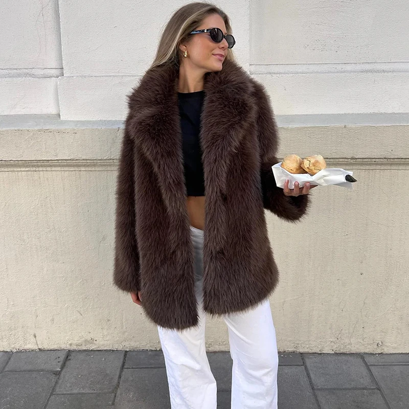 

TARUXY Fashion Lapel Fur Coat Women's Solid Long Sleeves Loose Elegant Luxury Winter Warm Faux Fur Coat Female Commuting Jacket