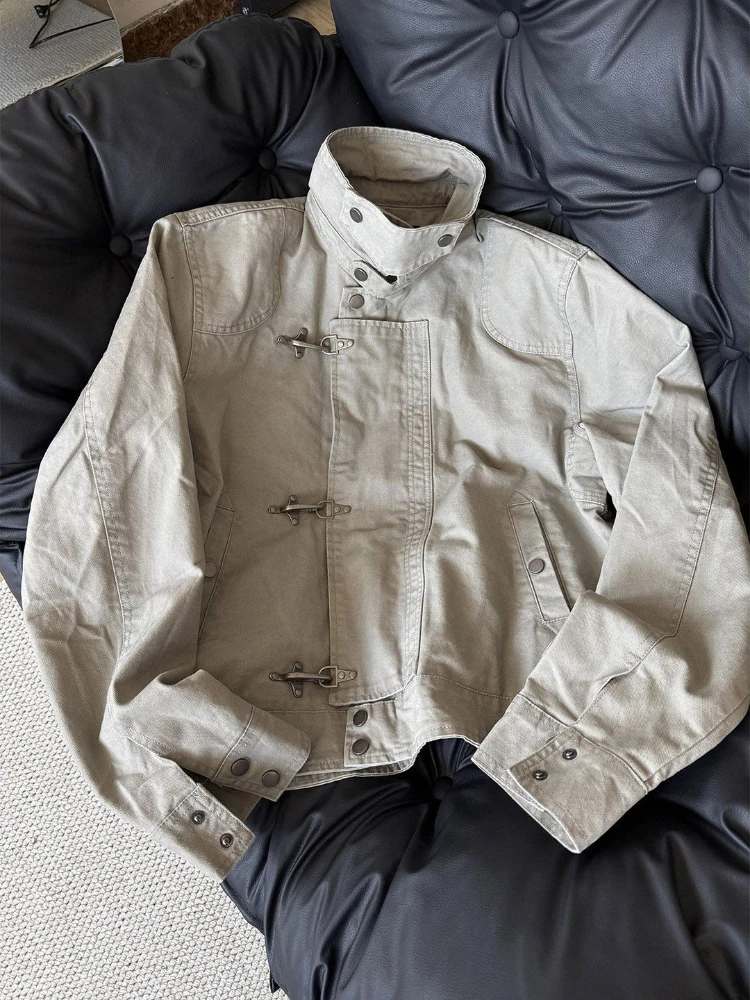 Harajuku Herrenjacke im Amerikanischen Vintage-Stil, Streetwear mit Schnallen, Kurze Arbeitsjacke mit Stehkragen, Locker Geschnitten, Unisex Frühlings- und Herbstkleidung
