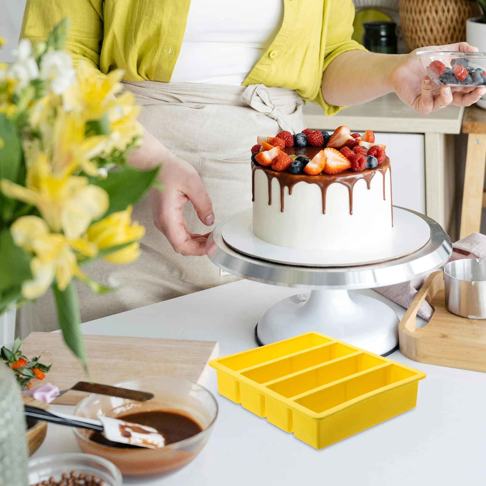 

Silicone Ice Cube Molds 4 Cavity Long Tray Easy Release Large Cubes for Drinks Baking Baby Food DIY Tool Silicone Ice Cube Molds