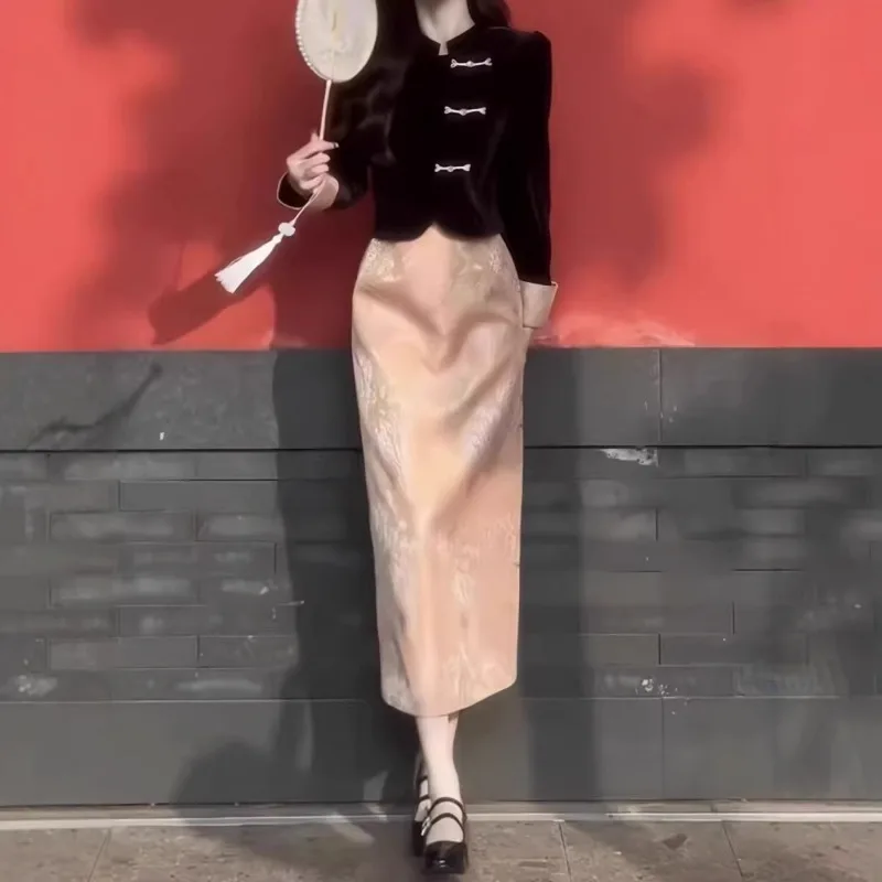 

Autumn New Chinese Style Suit Temperament Thin Oblique Placket Short Top Jacket Skirt Two-piece Set Women's Exquisite Simplicity