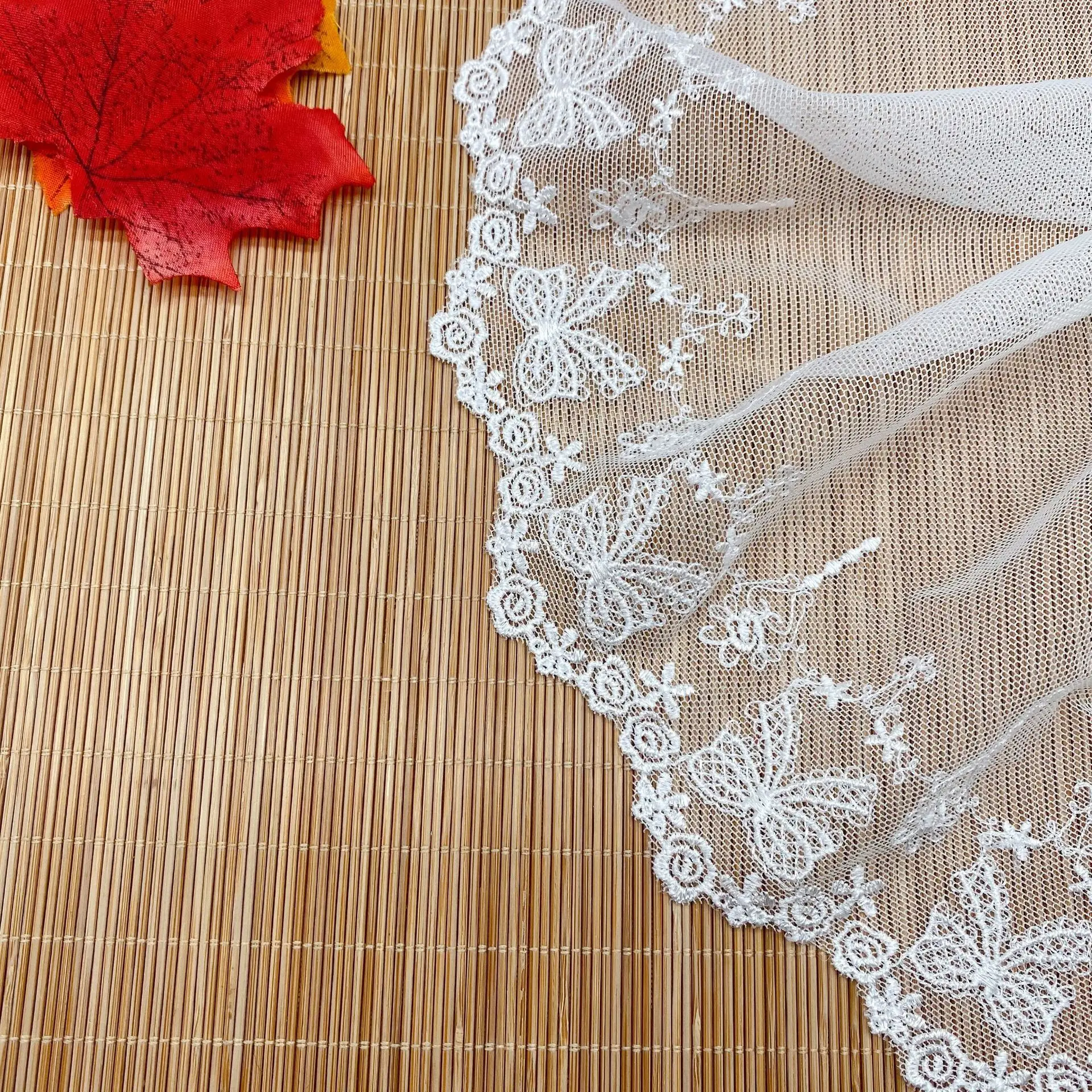 

15Yard Exquisite Lolita Dress with Bowknot Net Embroidery Lace, Wedding Collar and Hem Transparent Water Soluble Lace