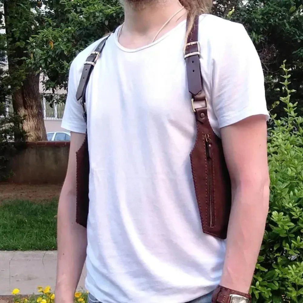 

Mens Vintage Leather Crossbody Bag Underarm Shoulder Phone Pouch,Zipper Small Sling Bag for Outdoor Travel