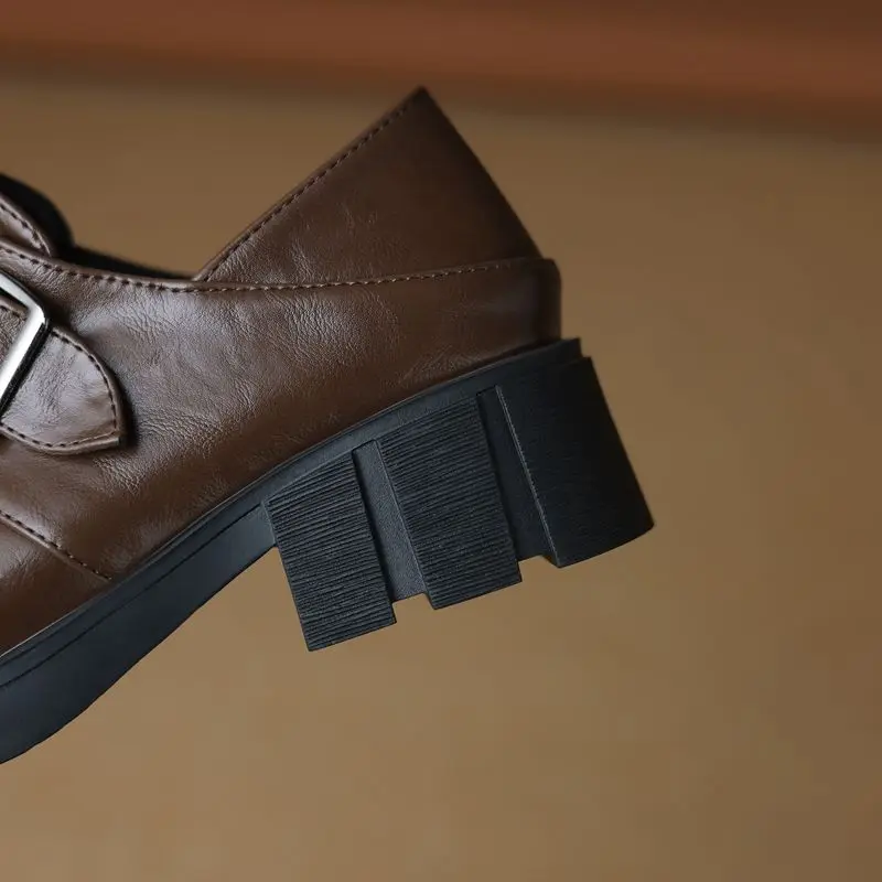 

ASILETO Новые женские туфли-лодочки в стиле ретро с квадратным носком на массивном каблуке без шнуровки с пряжкой на ремне, большой размер 41, 42, 43, повседневная мягкая повседневная женская обувь