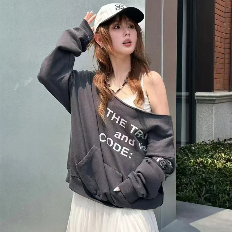 

Shoulder Bared Long Sleeve Sweatshirt Women's Style Letter Print Comfortable Fit Casual Wear round Neck Pullover Autumn New A...