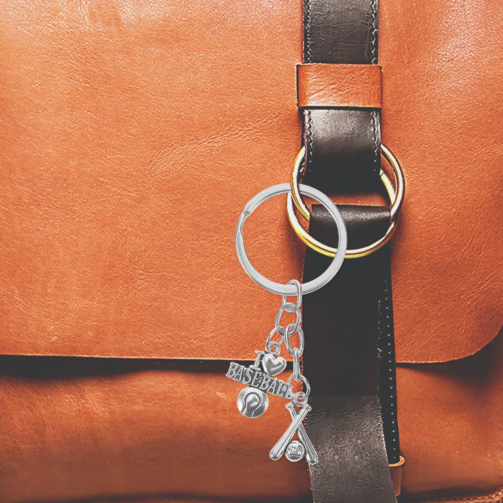 

Baseball Keychain Stylish Lightweight Softball Key Ring Decorative Bag Pendant Backpack Accessories Gifts for Women Men Boys