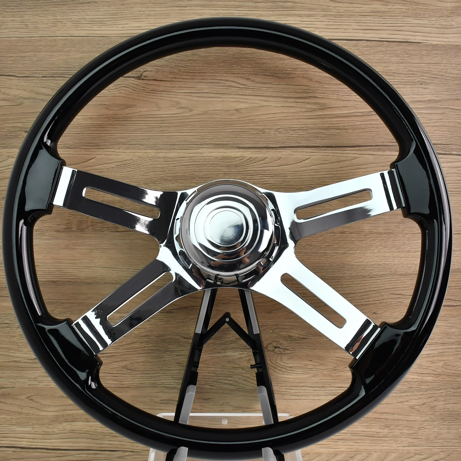 18-inch truck steering wheel 4-spoke chrome aluminum black steering wheel suitable for semi-trailers trucks compatible