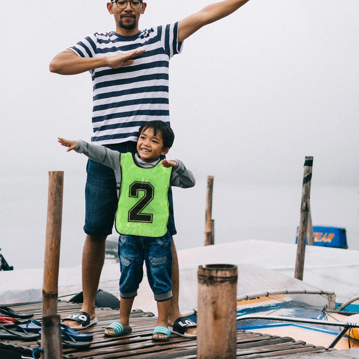 

6Pcs Breathable Polyester Vests Scrimmage Team Practice Bibs for Comfortable Wear Open Sided Vest Vest Bibs