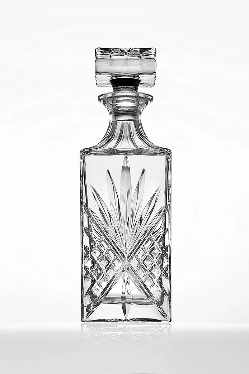 hellodream crystal glass lead-free Whiskey Decanter for Scotch, Liquor, Vodka, Wine or Bourbon 750 ml