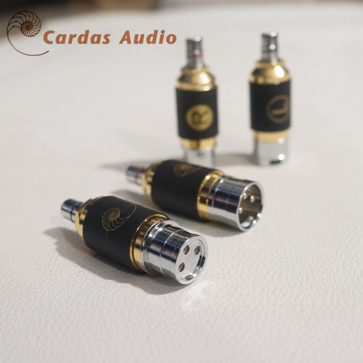 

CARDAS Сбалансированный на RCA-гнездо 3-контактный XLR-папа/гнездо на аудиоадаптер RCA, сделано в США, качество звука Hi-Fi без помех