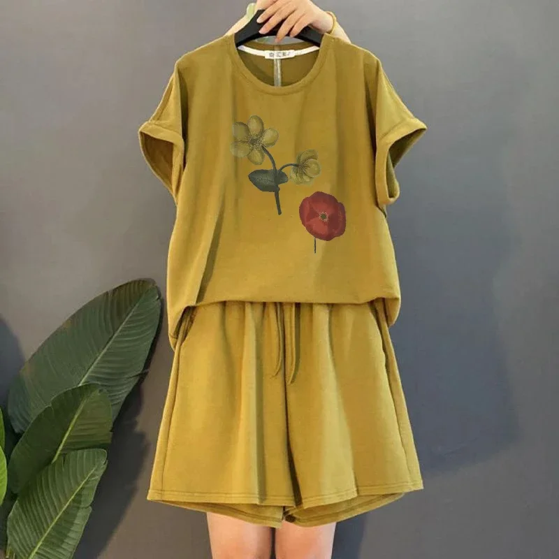 Plus Size Women Floral Print Short Sleeve Top And Drawstring Shorts Two Piece Outfit Casual Loose Summer Tracksuit L To 4XL