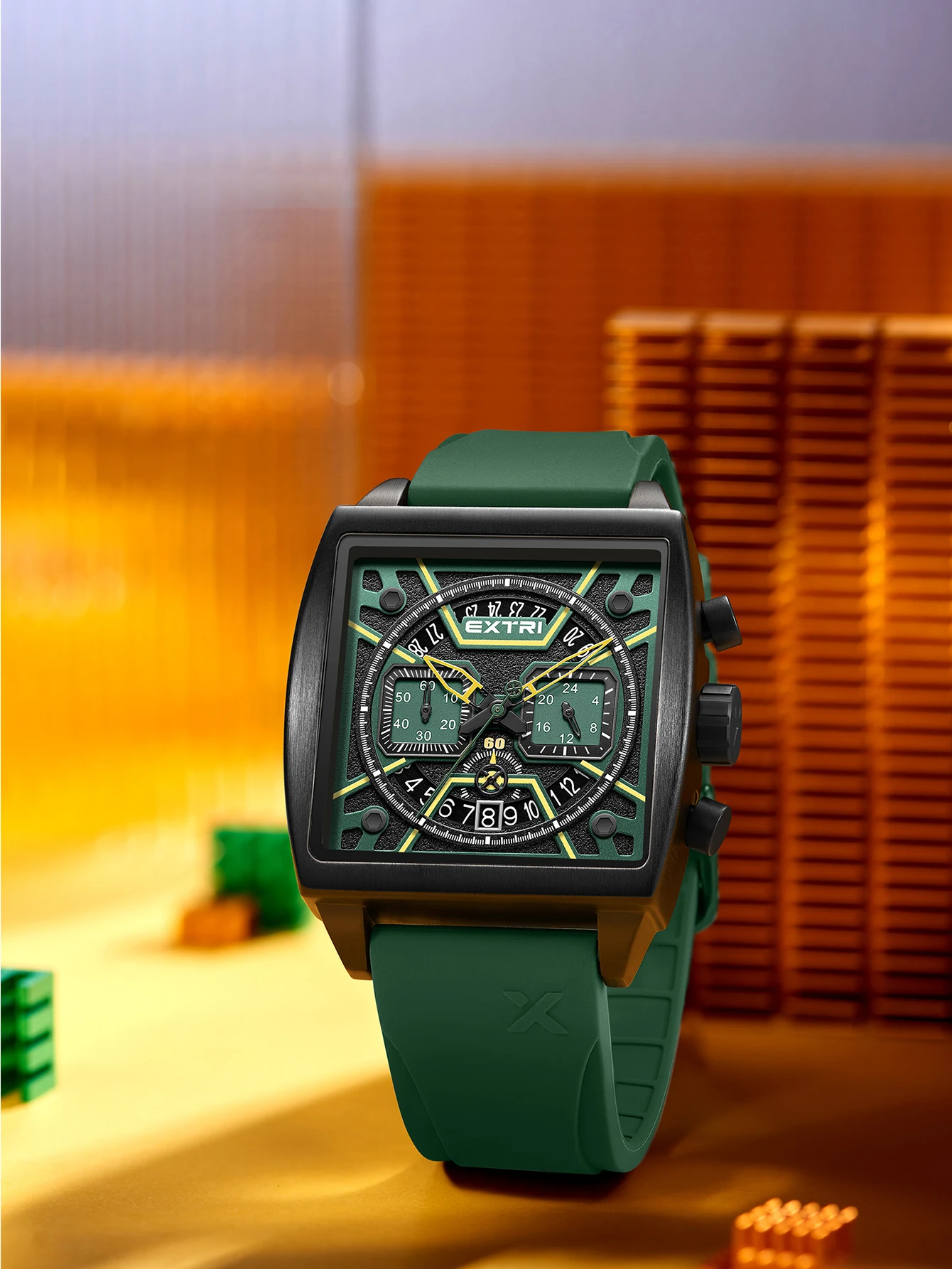 Extri Men Design Prostokątna obudowa Silikonowy pasek Wodoodporne sportowe zegarki kwarcowe Chronograf Funkcjonalny zegarek z kolorowym pudełkiem