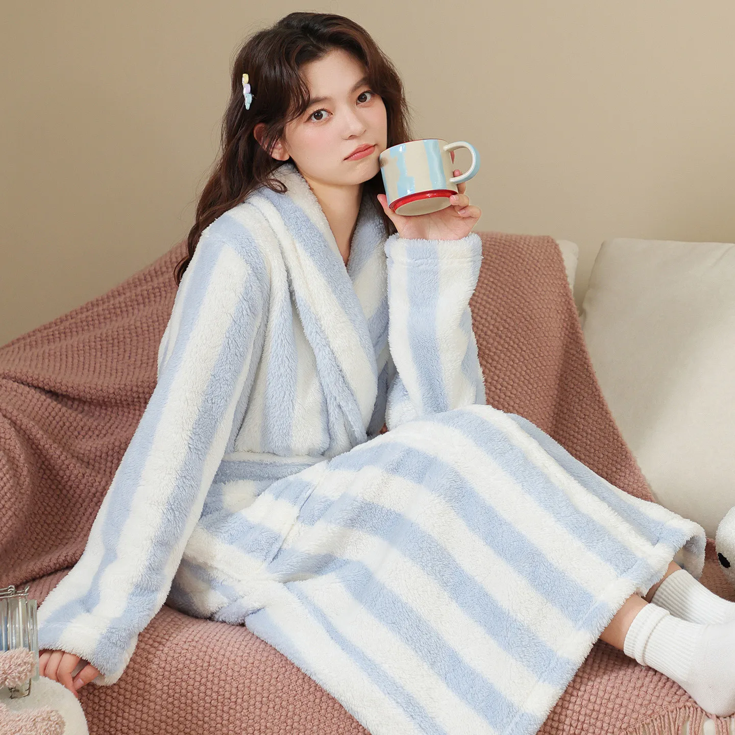 Winter Warm Blue White Striped Fleece Robe Women's Long Sleeve Soft and Comfy Flannel Pajama
