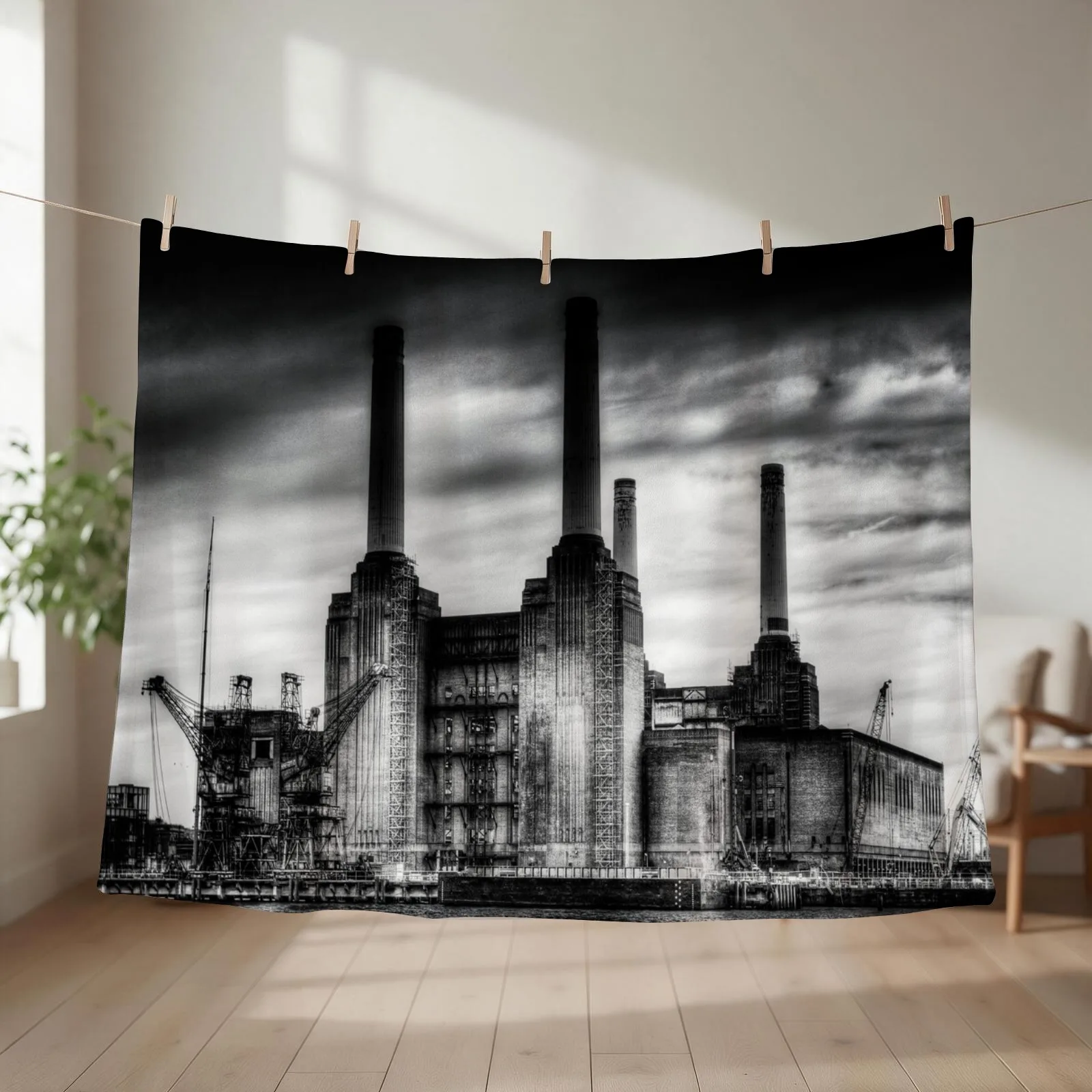 Battersea Power Station London Throw Blanket Flannel Fabric christmas decoration Personalized Gift Blankets For Baby Blankets
