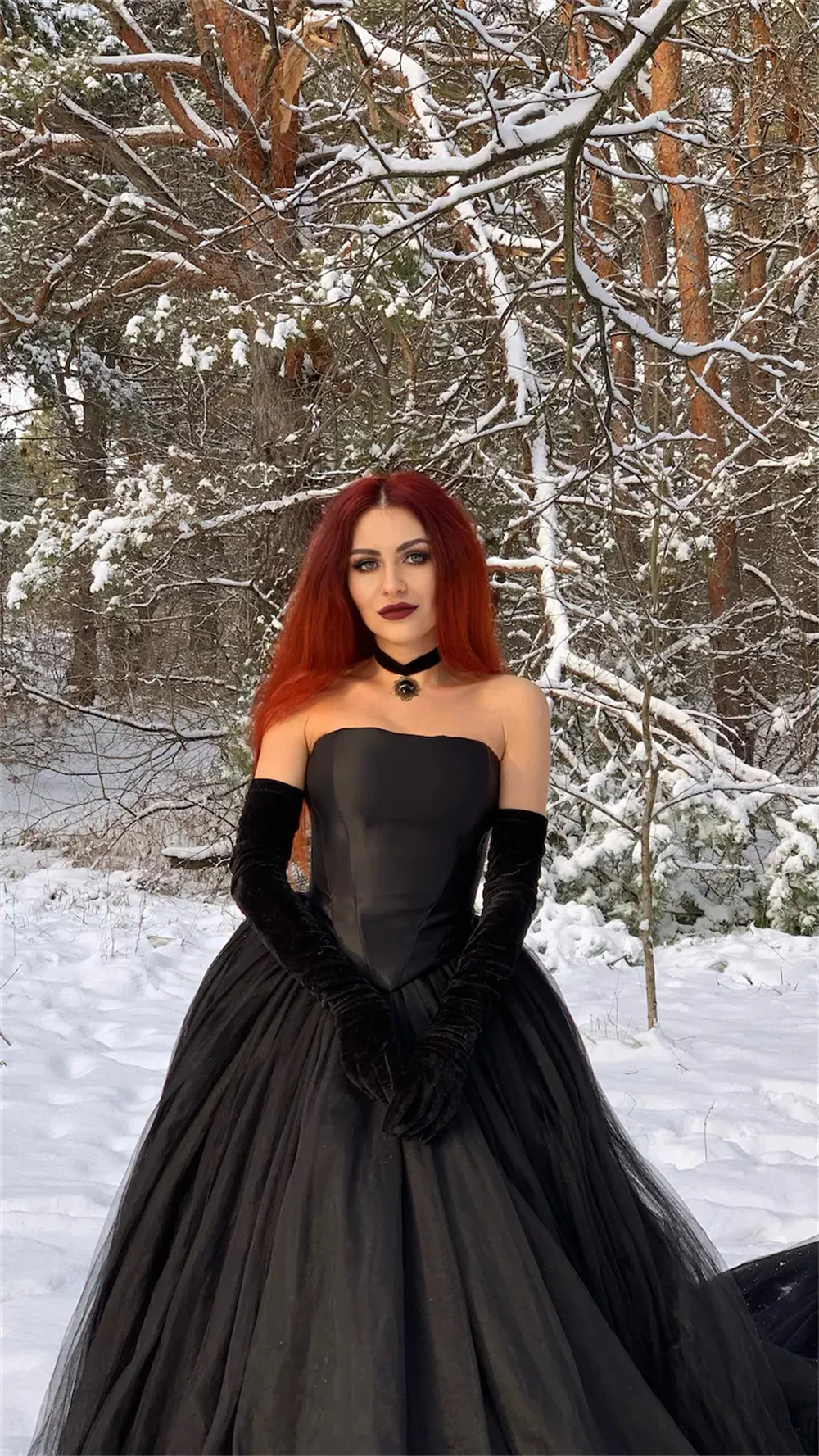 Amanda Black Strapless Prom Dress With Glove Black A-line Tulle Sweep Train Vestidos De Fiesta Gothic Wedding Dress فساتين سهرة