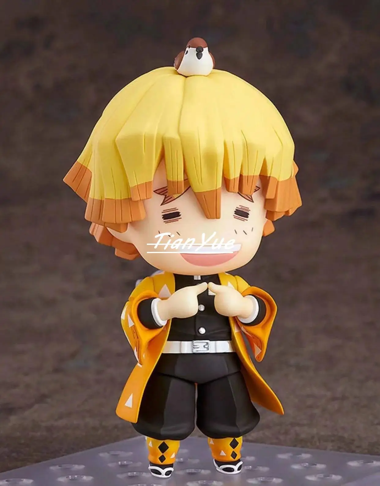 Anime Agatsuma Zenitsu 1334 Q ver. Figurka akcji z PVC zabawki modele 10cm