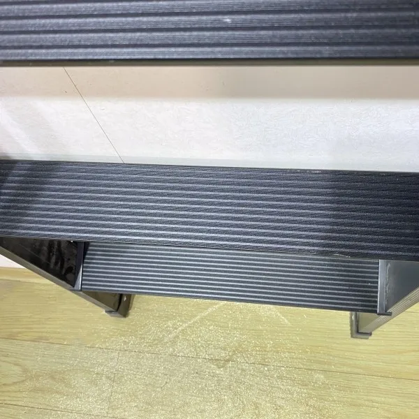 Black aluminum alloy telescopic pull compartment straight climbing outdoor loft platform climbing attic ladder