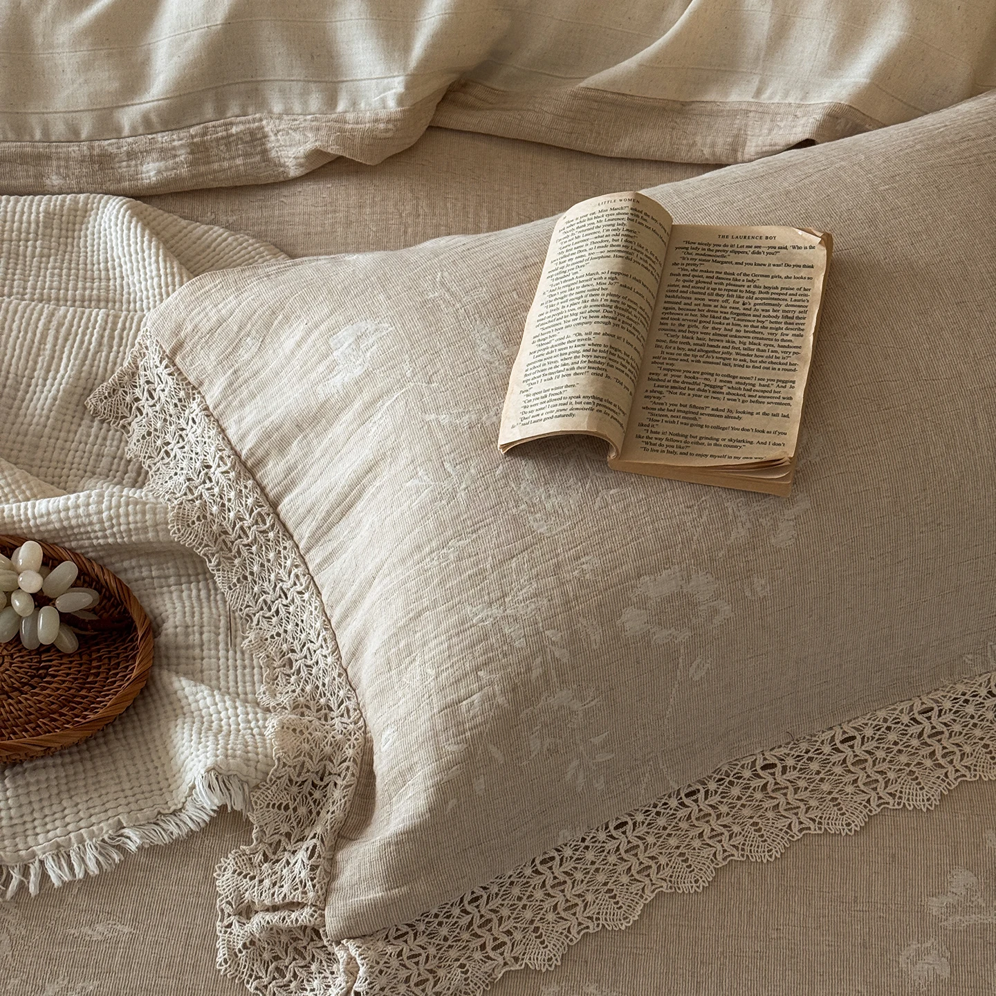 Vintage Jacquard Lace Bedding Set Double Queen King Size Natural Linen Cotton Duvet Cover Flat/Fitted Bed Sheet Pillowcases 4Pcs