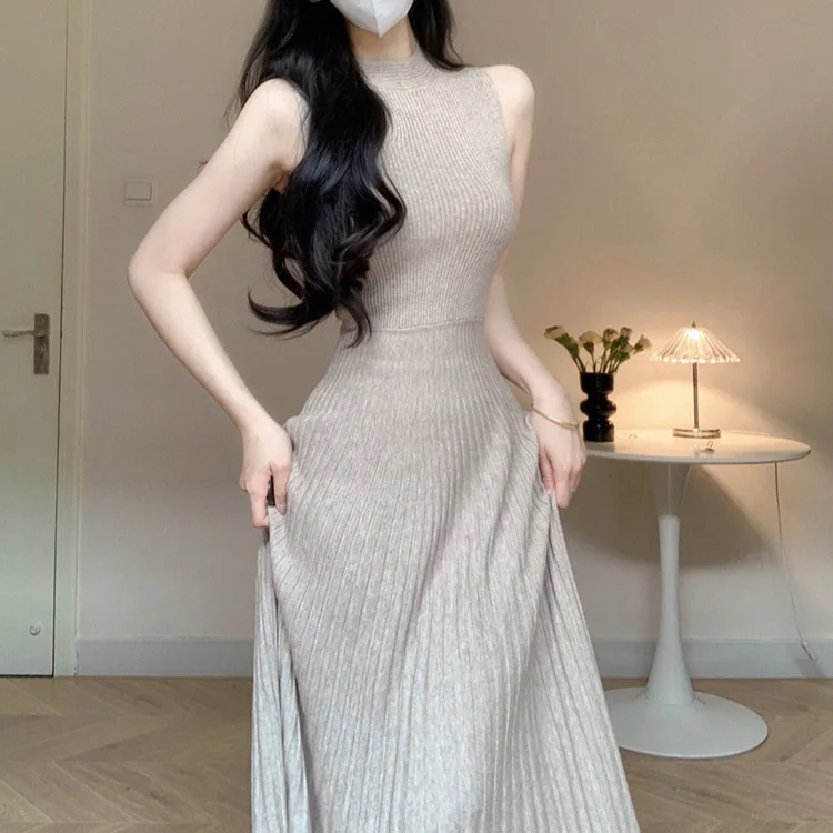 

7828 Autumn Winter Elegant Half High Collar Irregular Hollow Out Sleeveless Waist-Cinching Vest Flared Inner Wear Long Dress