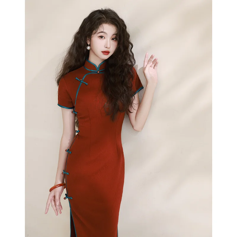 

Autumn Elegant Red Stand Collar Jacquard Cheongsam Dresses Women Classic Slim Short Sleeve Side Slit Qipao Birthday Party Dress