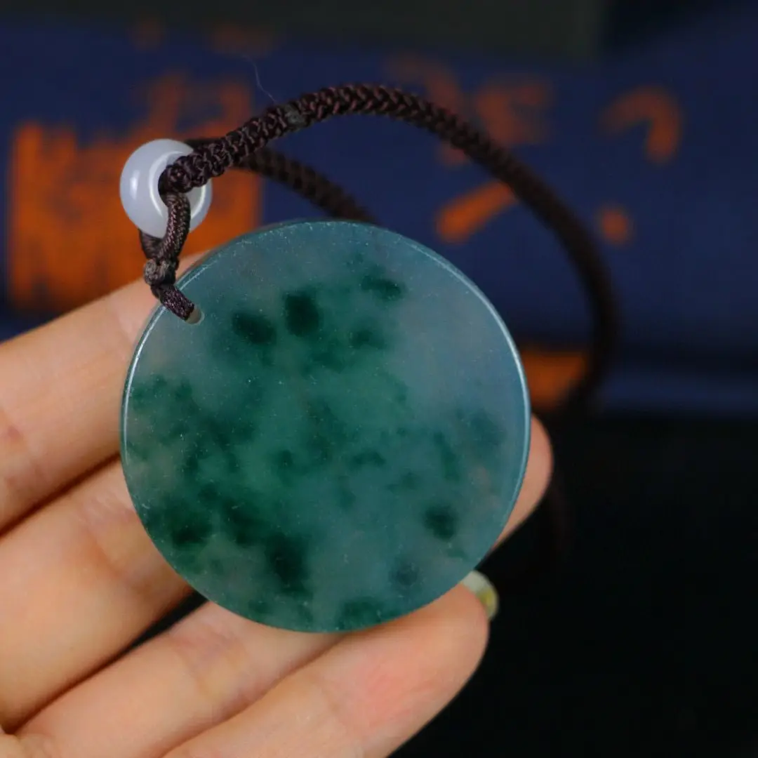 

Pure natural Myanmar iceberg water black chicken jadeite seed round card safe pendant