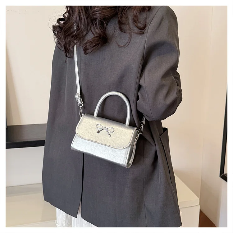 

Нишевая элегантная женская маленькая квадратная сумка - новинка 2025 года, роскошная минималистичная сумка через плечо с бантом