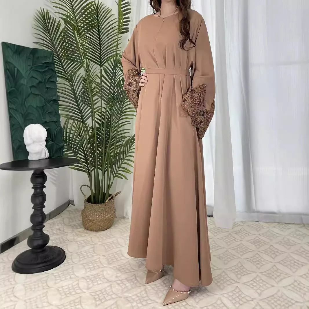 ผู้หญิงยาวหลวมชุด Abaya Robe ใหม่สีทึบดอกไม้ลูกไม้มือซิปชุดสีทึบ