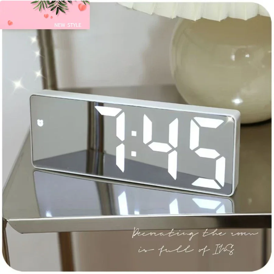 

Led Mirror Table Alarm Clock Digital Alarm Snooze Display Time Desktop Electronic Table Clocks USB Cable for Bedding Room