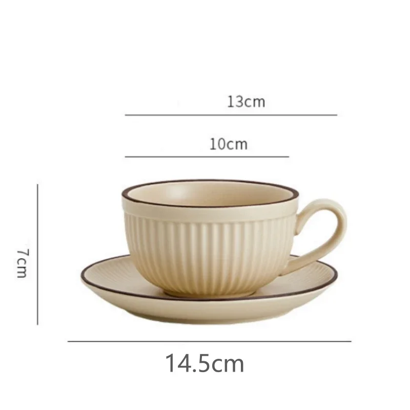 Tazza da caffè e piattino in ceramica semplice tazza da latte di alto valore casa creativa inglese tè pomeridiano set di tazze da caffè regali di festa