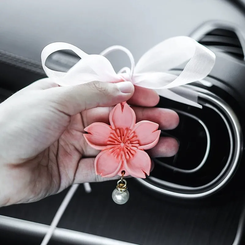 معطر هواء للسيارة من الجبس بزهر الكرز، ديكور معلق كلاسيكي معطر للسيارة والمنزل، موزع عطر يدوم طويلاً، أنيق