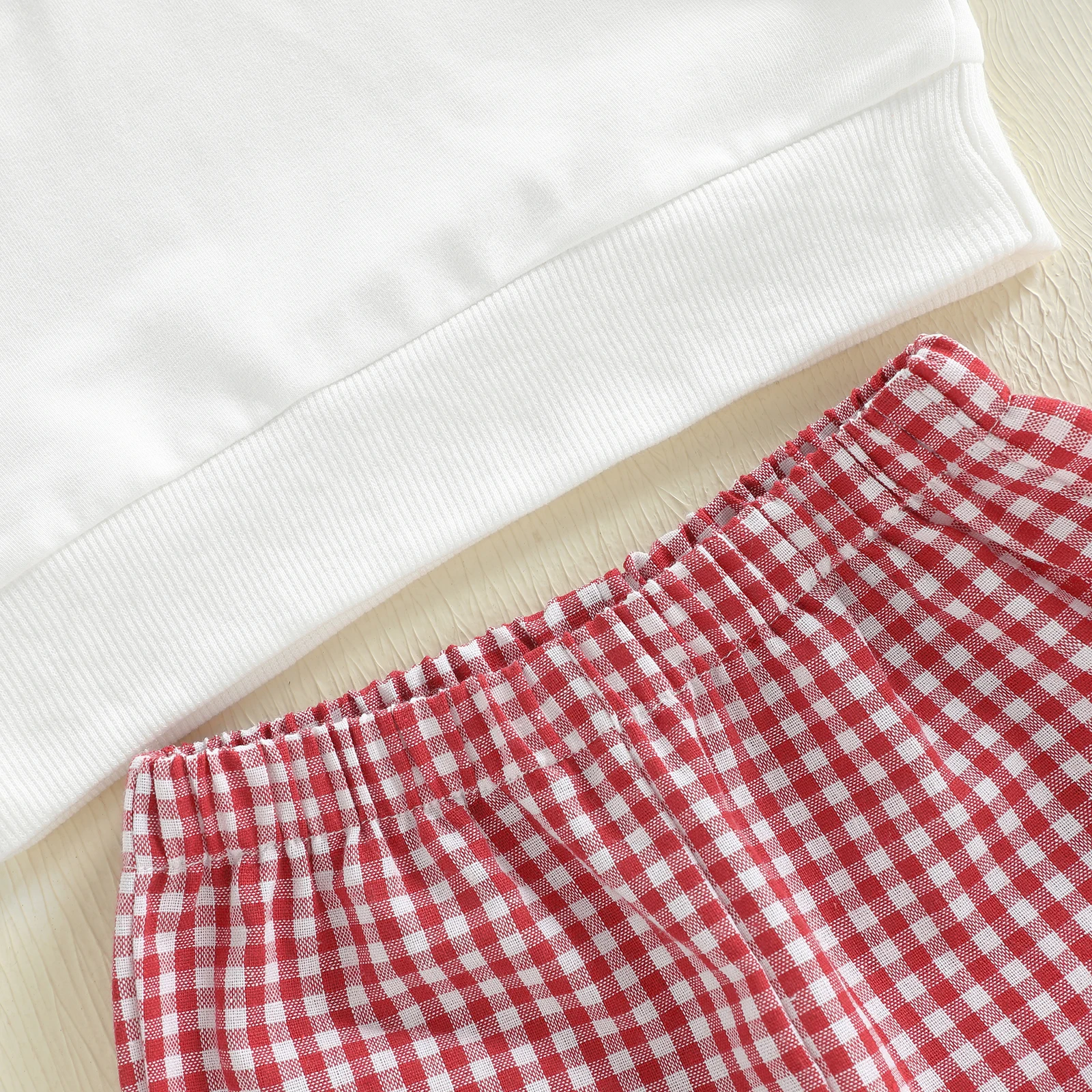 مجموعة ملابس ربيعية لعيد الحب للفتيات الصغيرات مطرزة على شكل قلب وأكمام طويلة بلوفر على شكل جرس سفلي #5