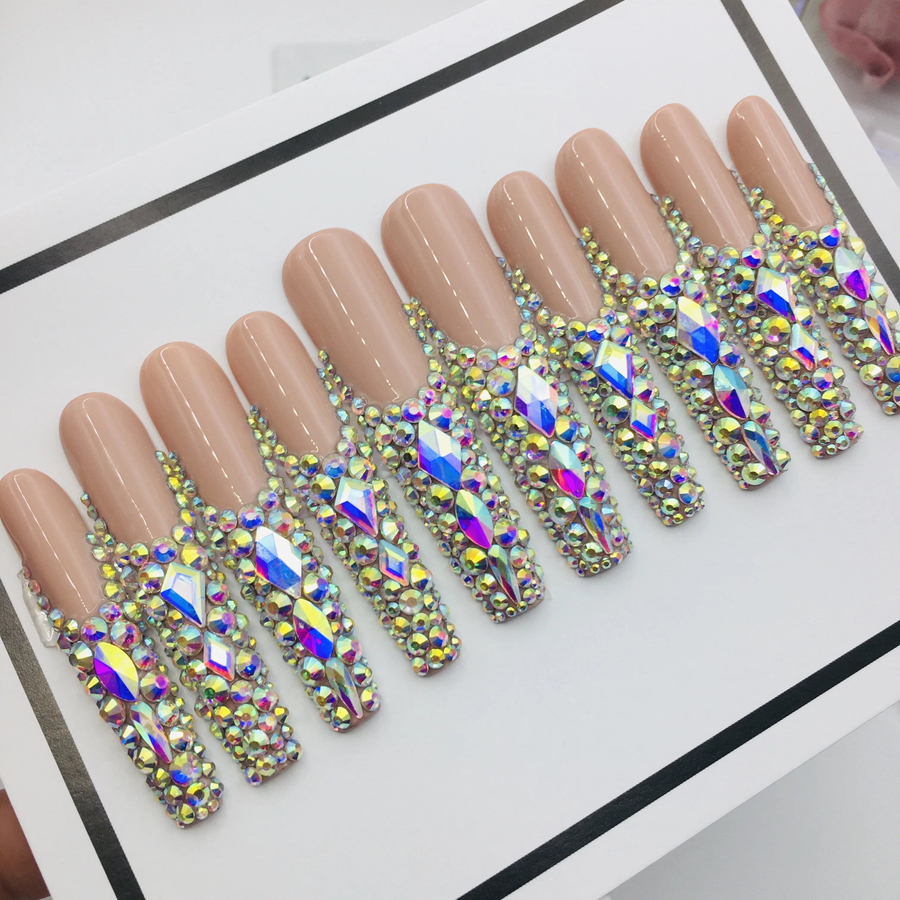 

Popular Handmade Extra Long coffin Press Nails Reusable Wholesale 3D Rhinestone Adorned Artificial Fingernails