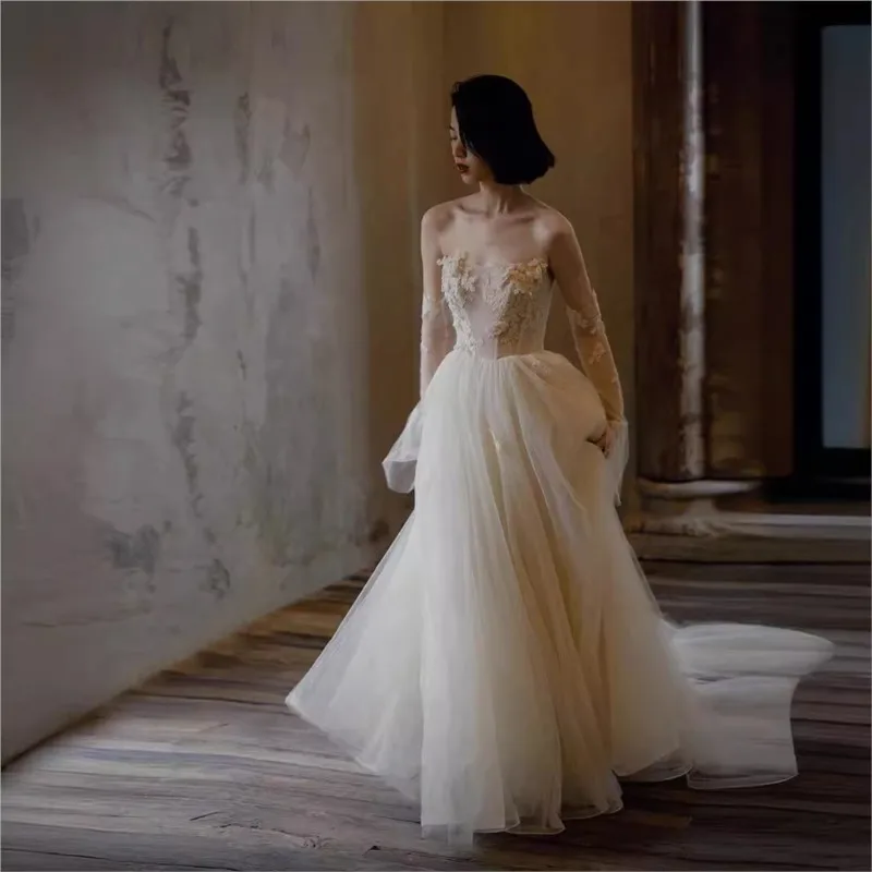 نخب البيج أثيرال الدانتيل أداء مأدبة الكرة فستان الكبار