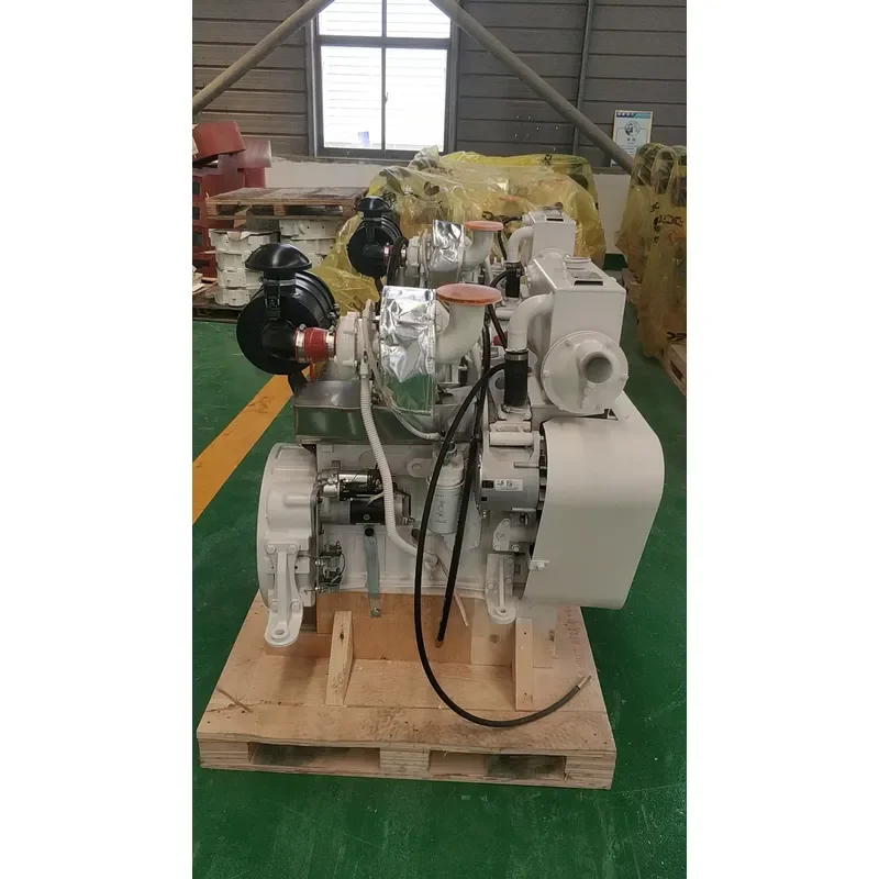 2026New Chinese Engine for Marine Propulsion 80HP 100HP 120HP 4-Cylinder with Gearbox