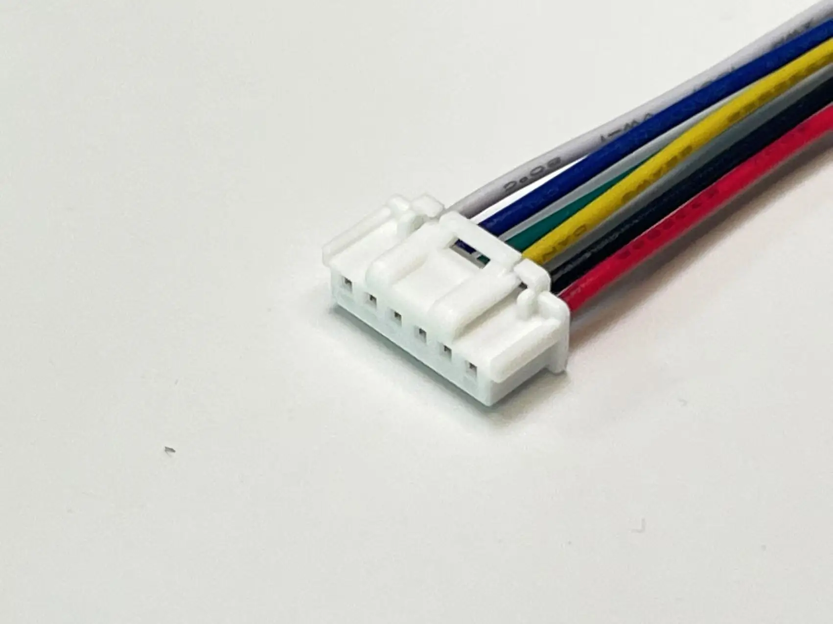 5023510600 Wire harness, MOLEX Duraclick Standard 2.00mm Pitch OTS Cable,502351-0600, 6P, Off The Shelf, 10Pieces Per Bag