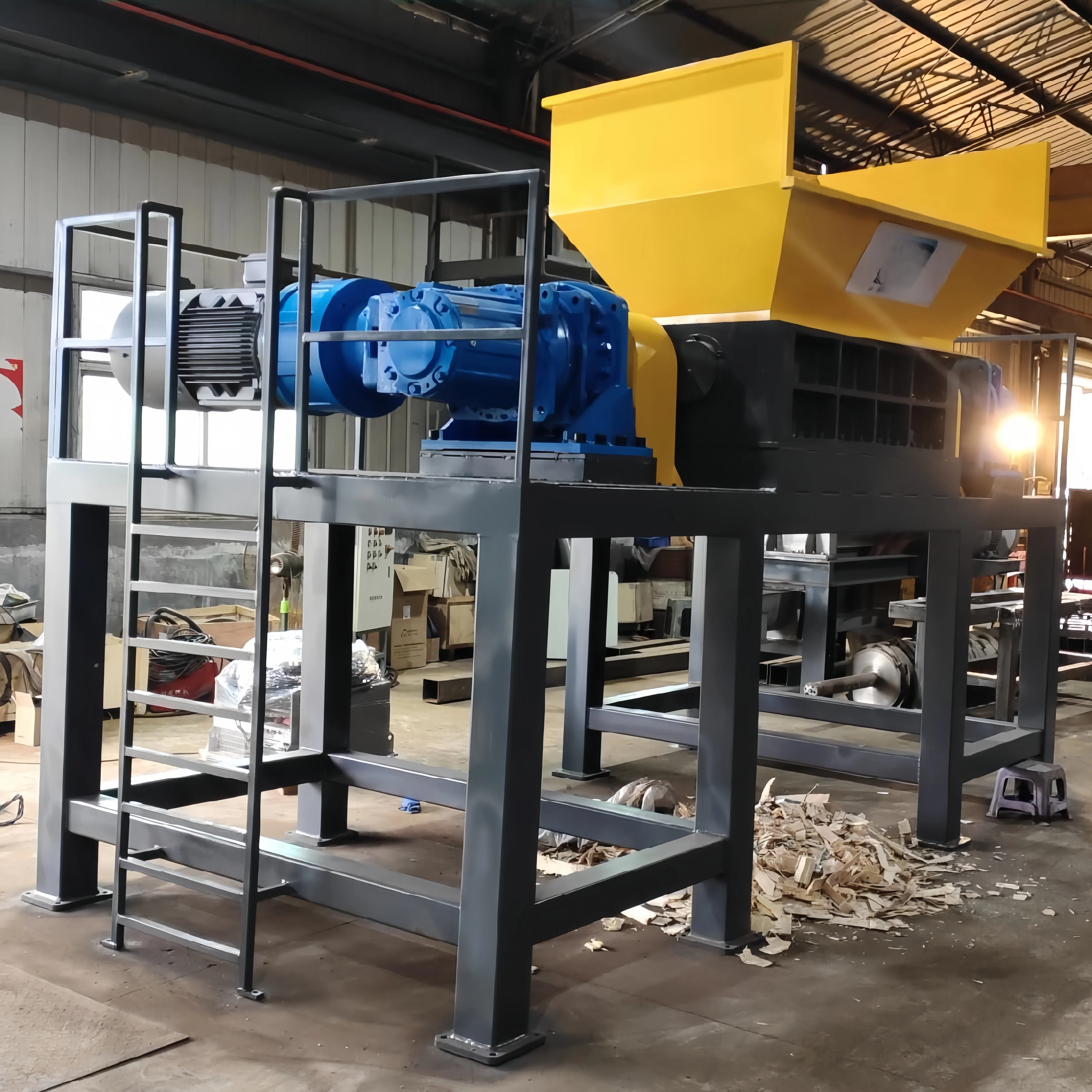 Industrial Solid Waste Shredder Metal Waste Crusher Rubber Crusher Plastic Edge Material Single And Double Axis