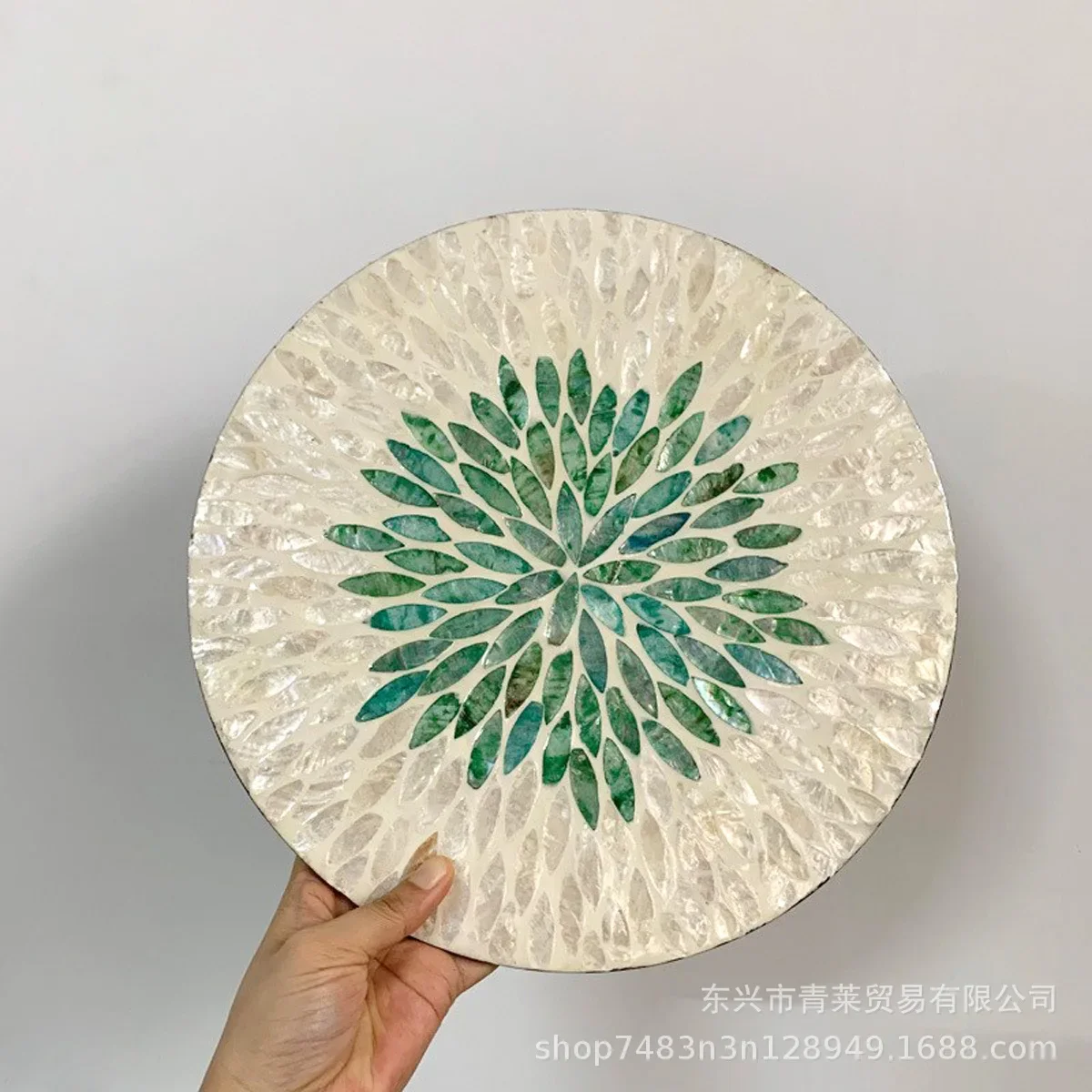 

American-style Instagram insulated placemats creative seashell dining table mats luxury lightweight round Western placemats