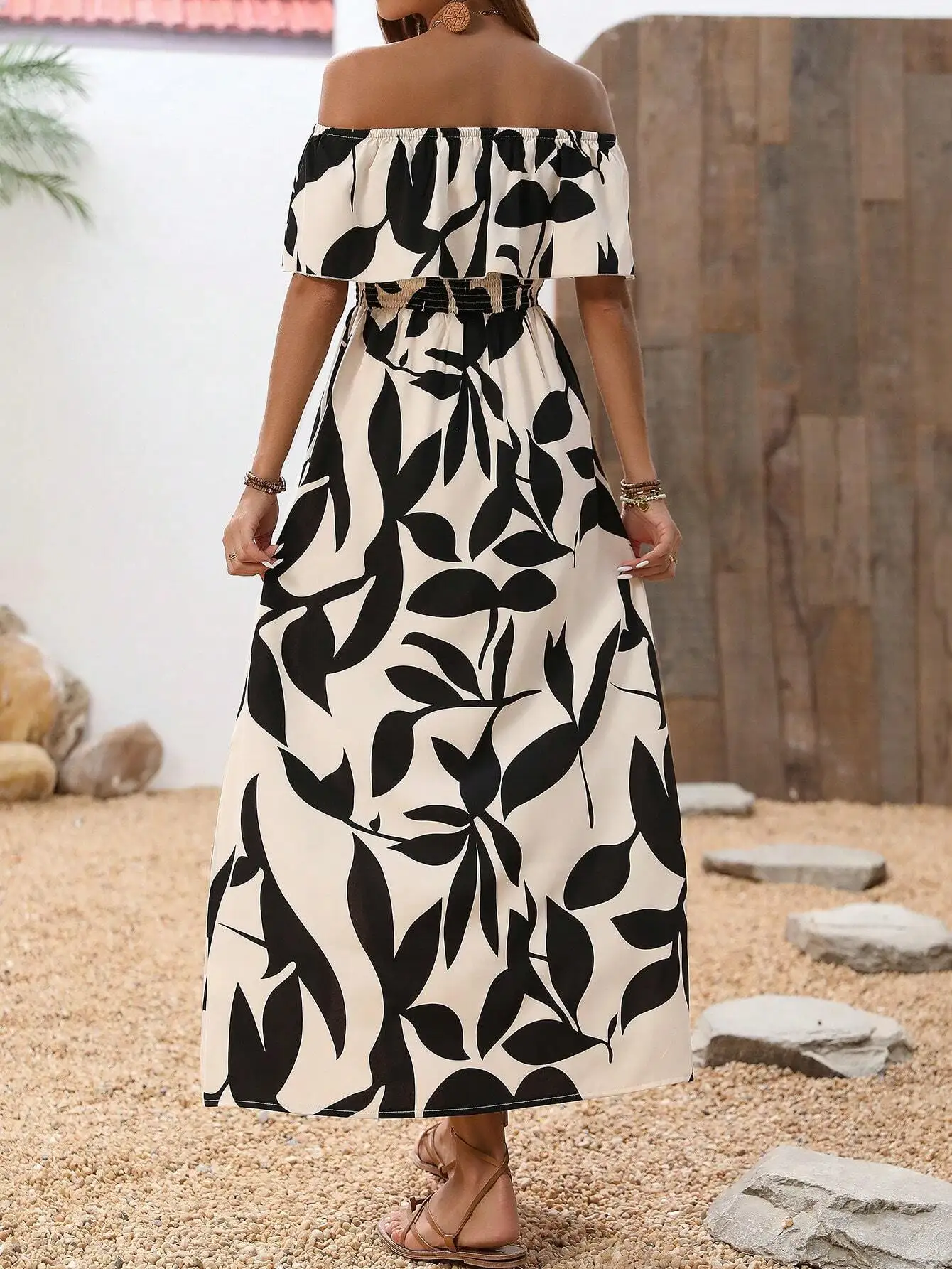 

Off Shoulder Leaf Print Maxi Dress With Side Split
