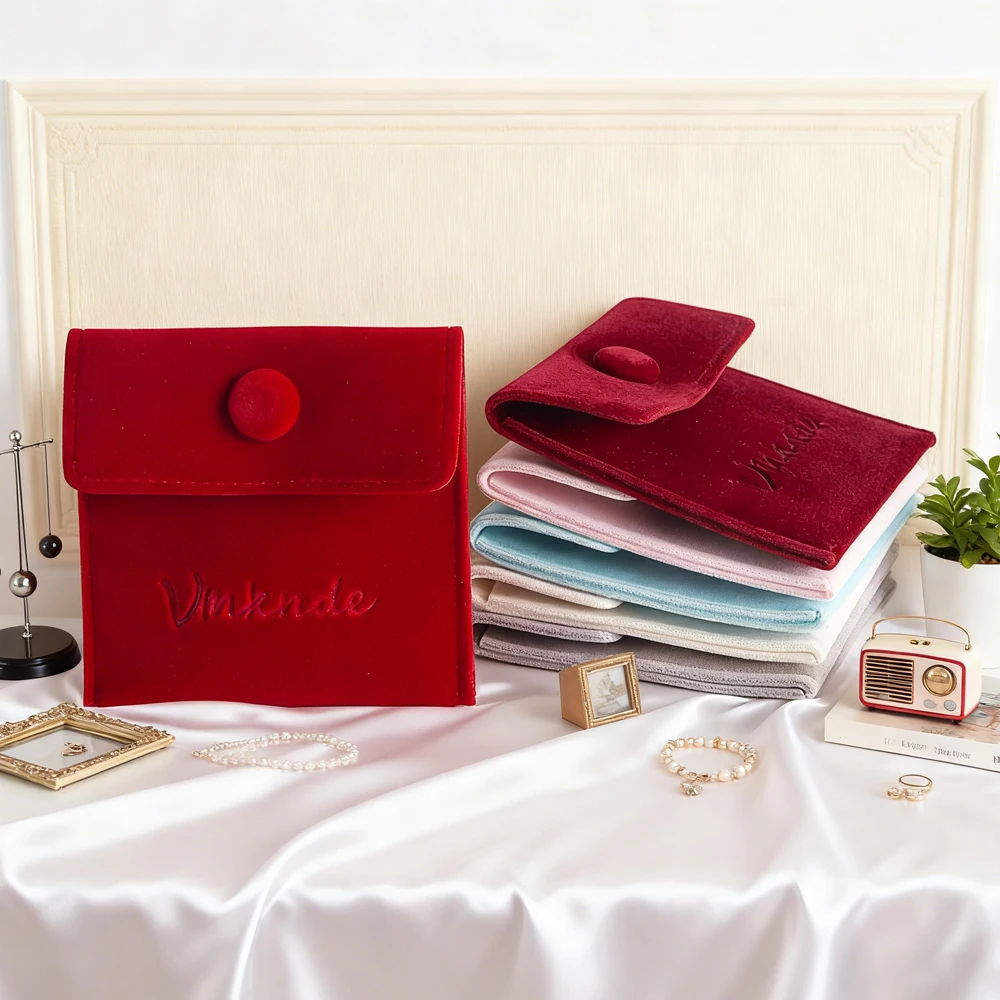 

100 шт., милый персонализированный логотип 10x10 см, бархатная сумка для ювелирных изделий, серьги, упаковка для духов, сумка для хранения, свадебные сувениры, карман