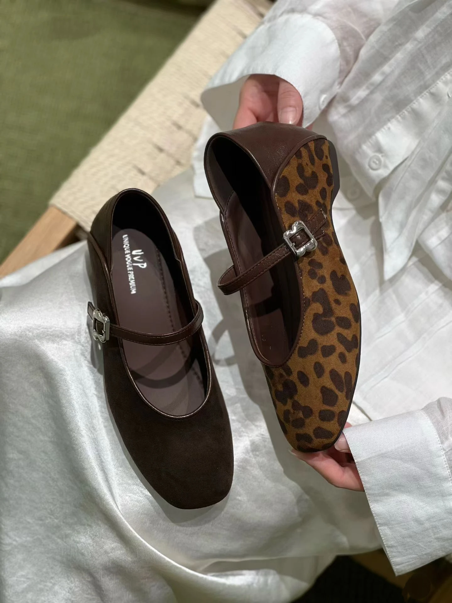 zapatos-planos-de-mujer-con-estampado-de-leopardo-retro-estilo-mary-jane-para-primavera-y-otono-versatiles-con-punta-cuadrada-suela-de-goma-sin-cordones