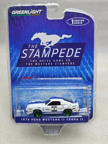 8 best sales greenlight mustang - №3