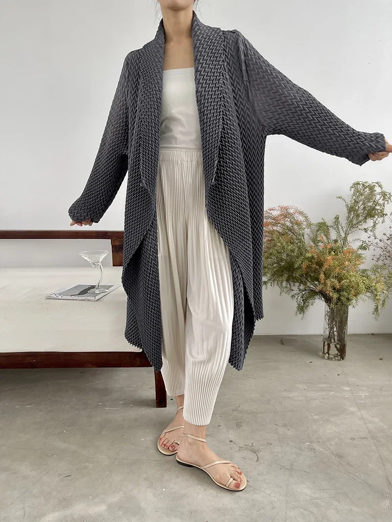 Fold Miyake These 2024 Spring New Small Stroke All-matching Temperament Coat Long Sleeve Solid Color Medium Long Trench Coat