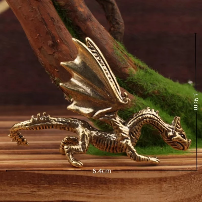 Vintage Brass Warcraft Magic Dragon Metal Figurine Creative Dinosaur Flying Dragon Desk Decoration Accessoires Office Miniatures