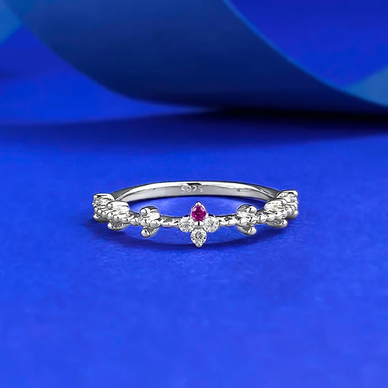 

S925 silver new diamond studded pink and white dual splicing high-end feeling niche fashion ring for women on Xiaohongshu