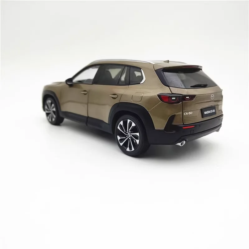 Diecast 1/18 Schaal Mazda CX-50 (Geen Doos) Legering Model Auto Klassieke Volwassen Gift Decoratie Collectie Display Jongens Speelgoed Souvenir