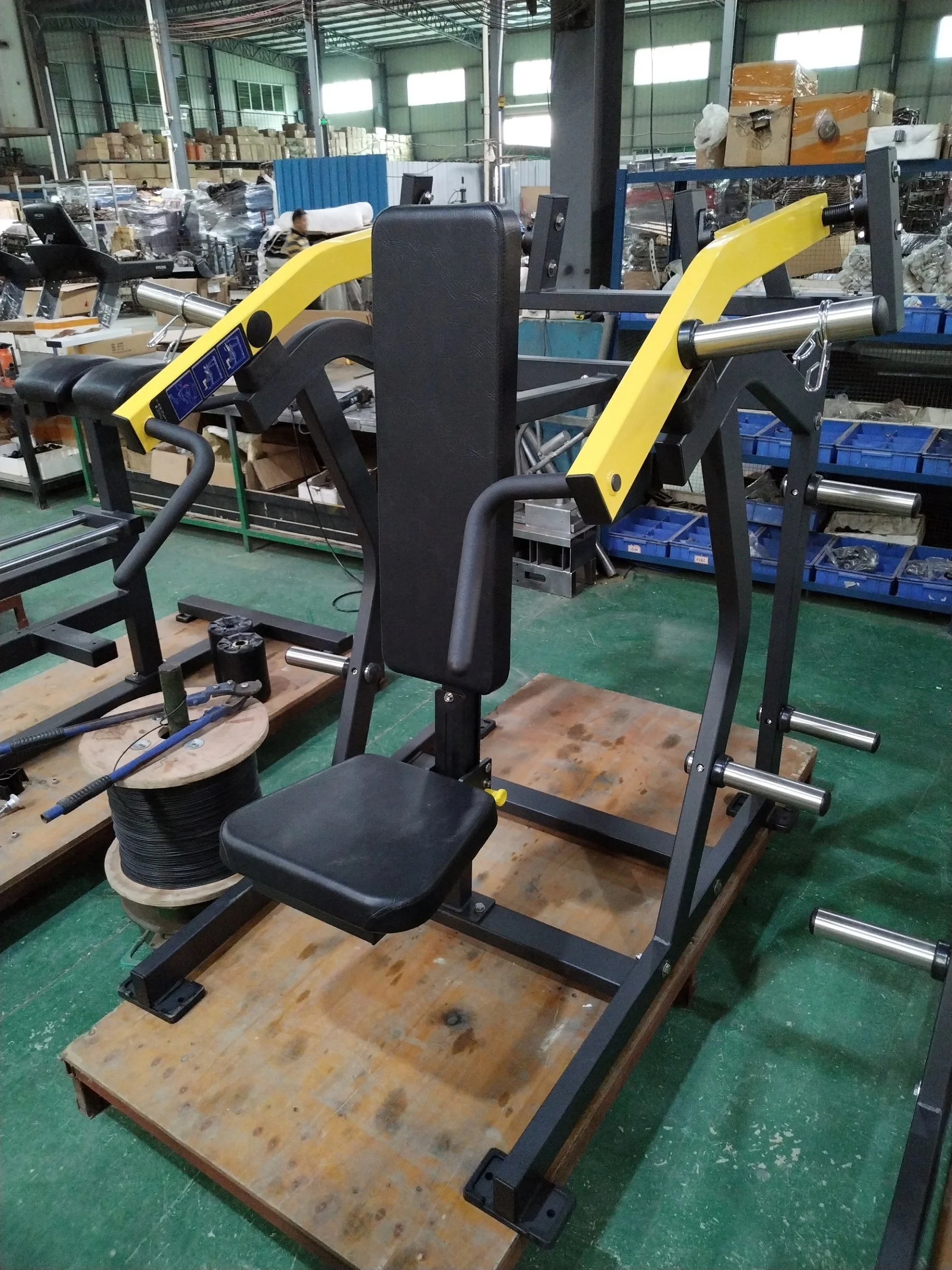 Commercial Complete Custom Logo Shoulder Press Plate Loaded Machines Fitness Multifunction Gym Equipment Smith