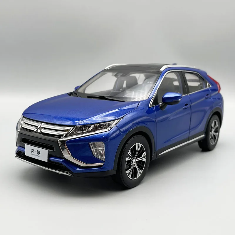 

1/18 Mitsubishi Eclipse Cross SUV Alloy Car Model Diecast Metal Off-road Vehicles Car Model Miniature Scale Simulation Kids Gift