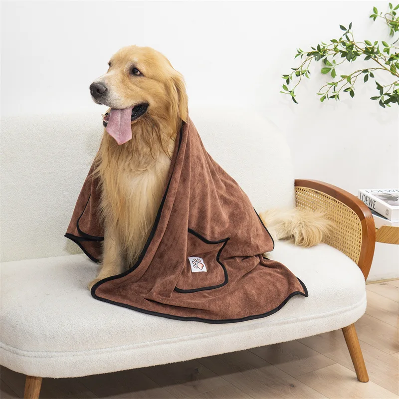 Pet Towel Dog Super Absorbent Quick Drying Cleaning and Beauty Products Glove Pocket Bath Towel Plush Texture Polychrome