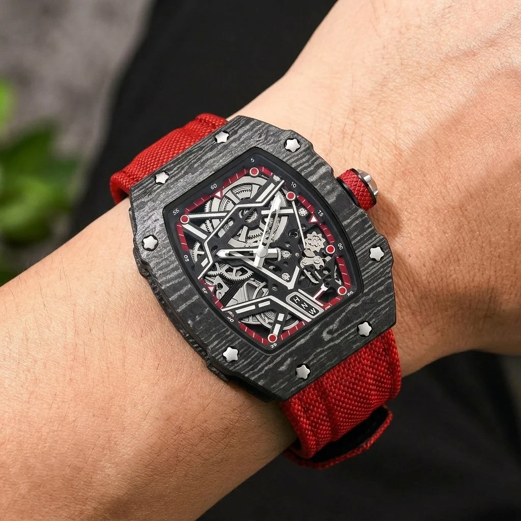 Red Black Striped Pattern Quartz Watch Men Decorative Dial Nylon Strap Unique Ultra-thin Tonneau Barrel Distinctive Clock Reloj