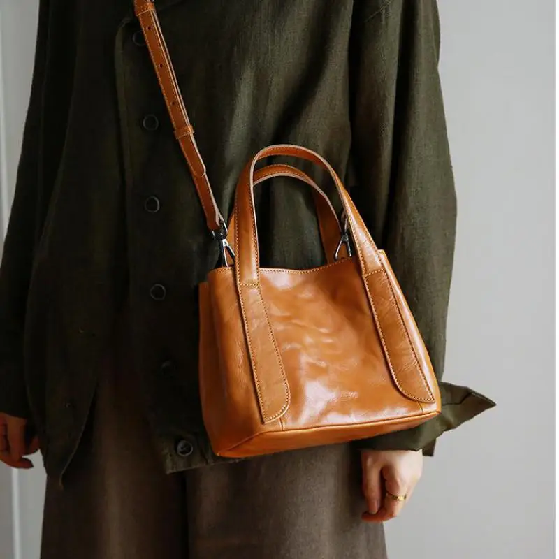 Luxuriöse handgefertigte Damenhandtasche aus Rindsleder der ersten Schicht für Wochenend-Outdoor-Partys, modische Designer-Umhängetasche aus echtem Leder – Detail 18